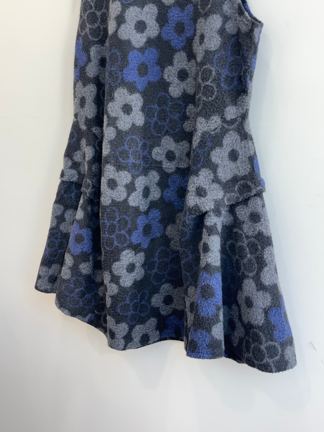 플라워 모티브 플레어 부클 풀오버원피스 상품이미지3