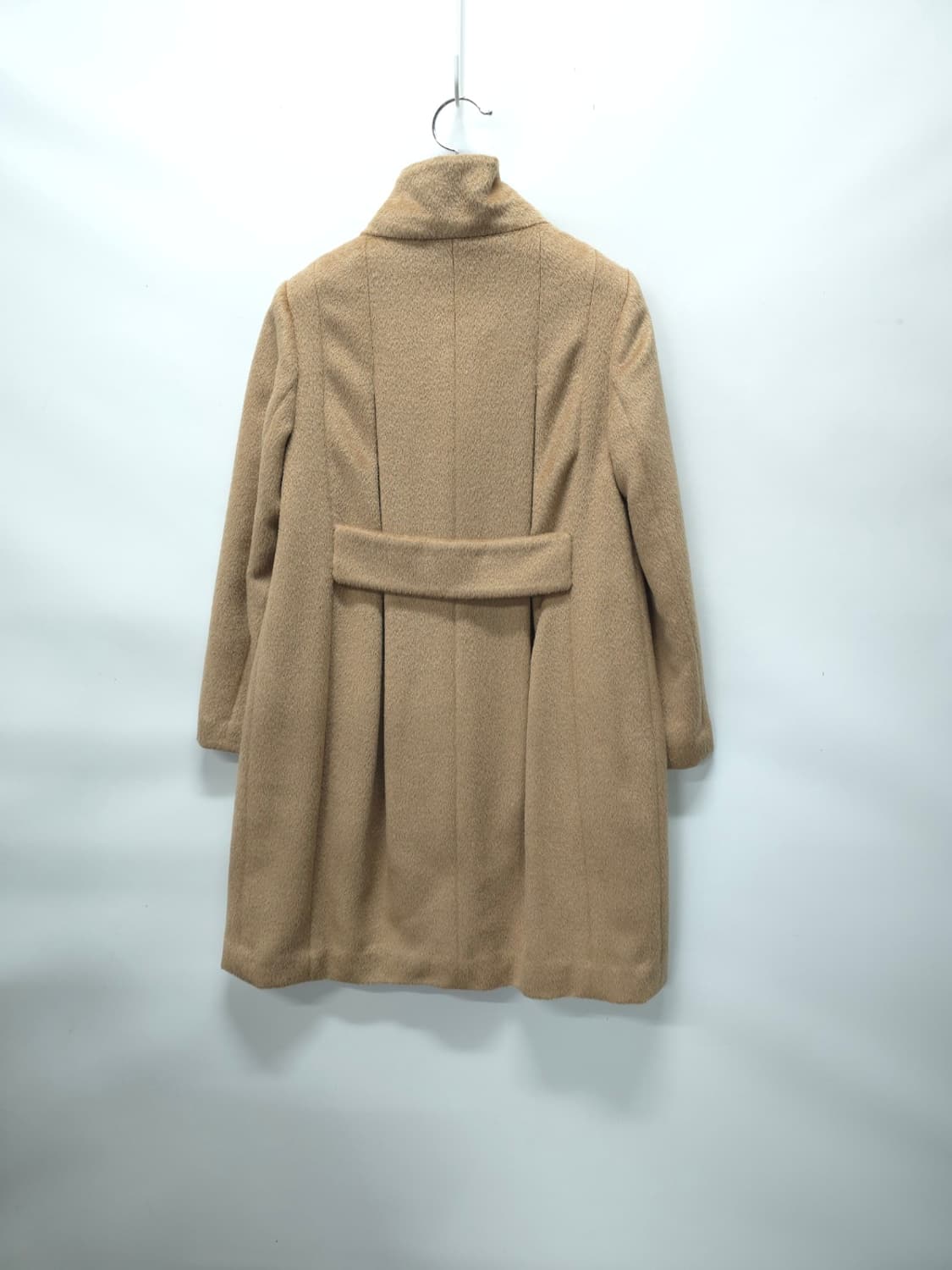 ​마인(한섬) 피아첸자 베이비 라마 울 코트 (카멜 브라운) 상품이미지5