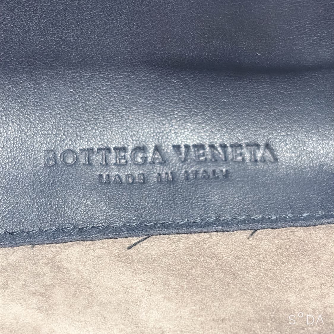 보테가베네타 인트레치아토 체인 크로스백 상품이미지9