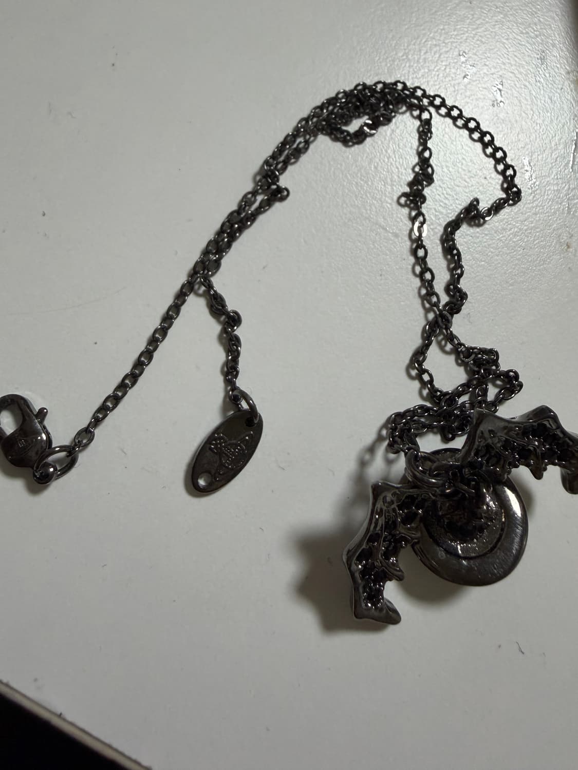 비비안웨스트우드 박쥐 orb 목걸이 상품이미지2