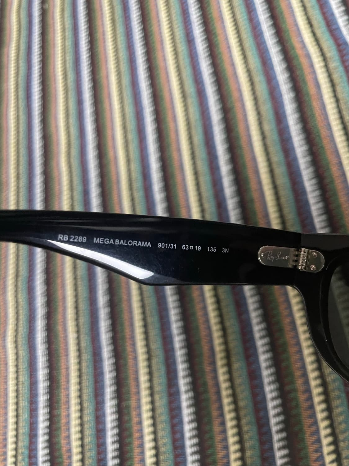 레이벤 메가 발로라마 상품이미지4