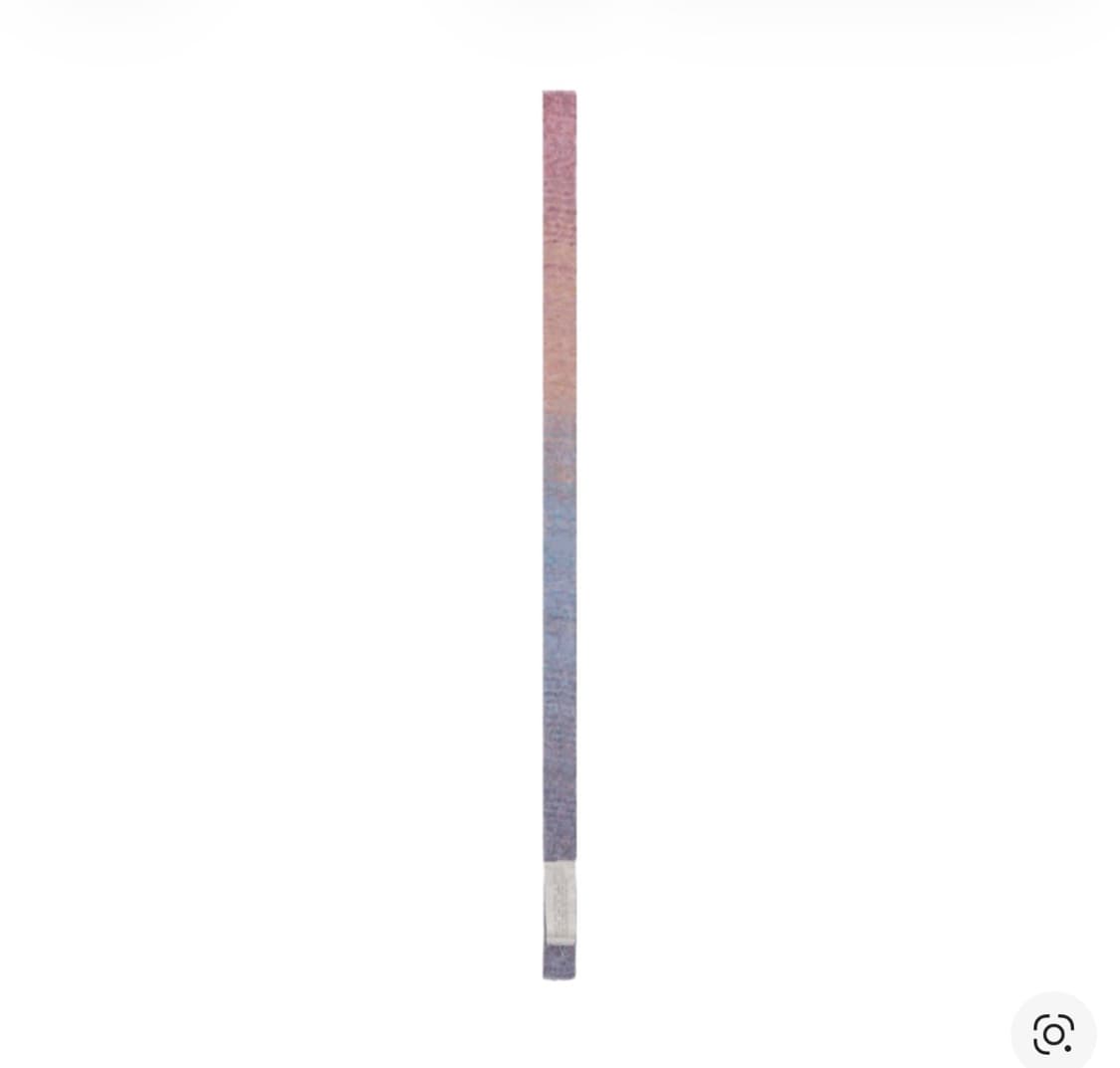 마뗑킴 그라데이션 니트 머플러 퍼플 택 달린 새상품 판매  상품이미지1