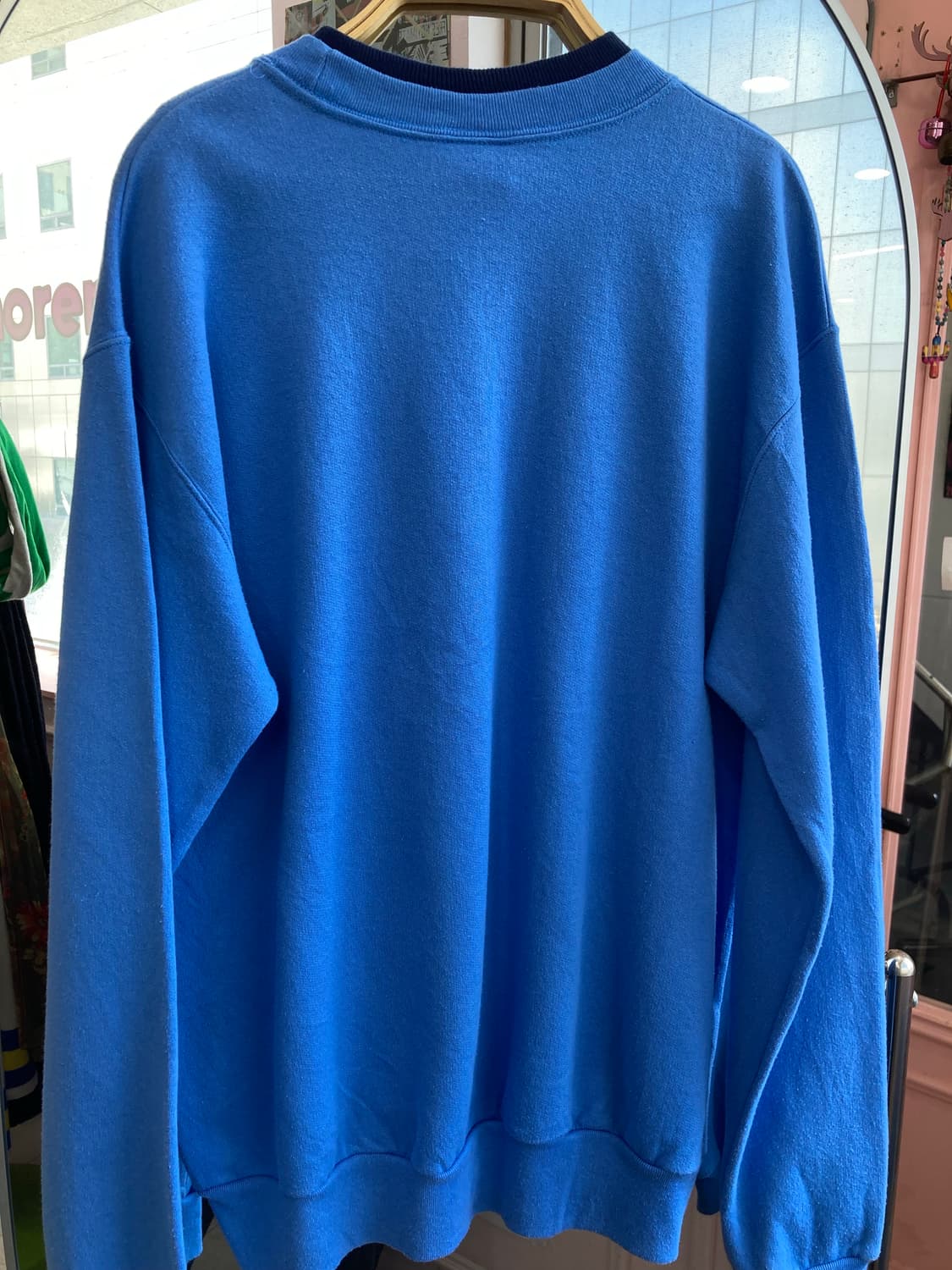 빈티지 블루 자수 맨투맨 상품이미지6