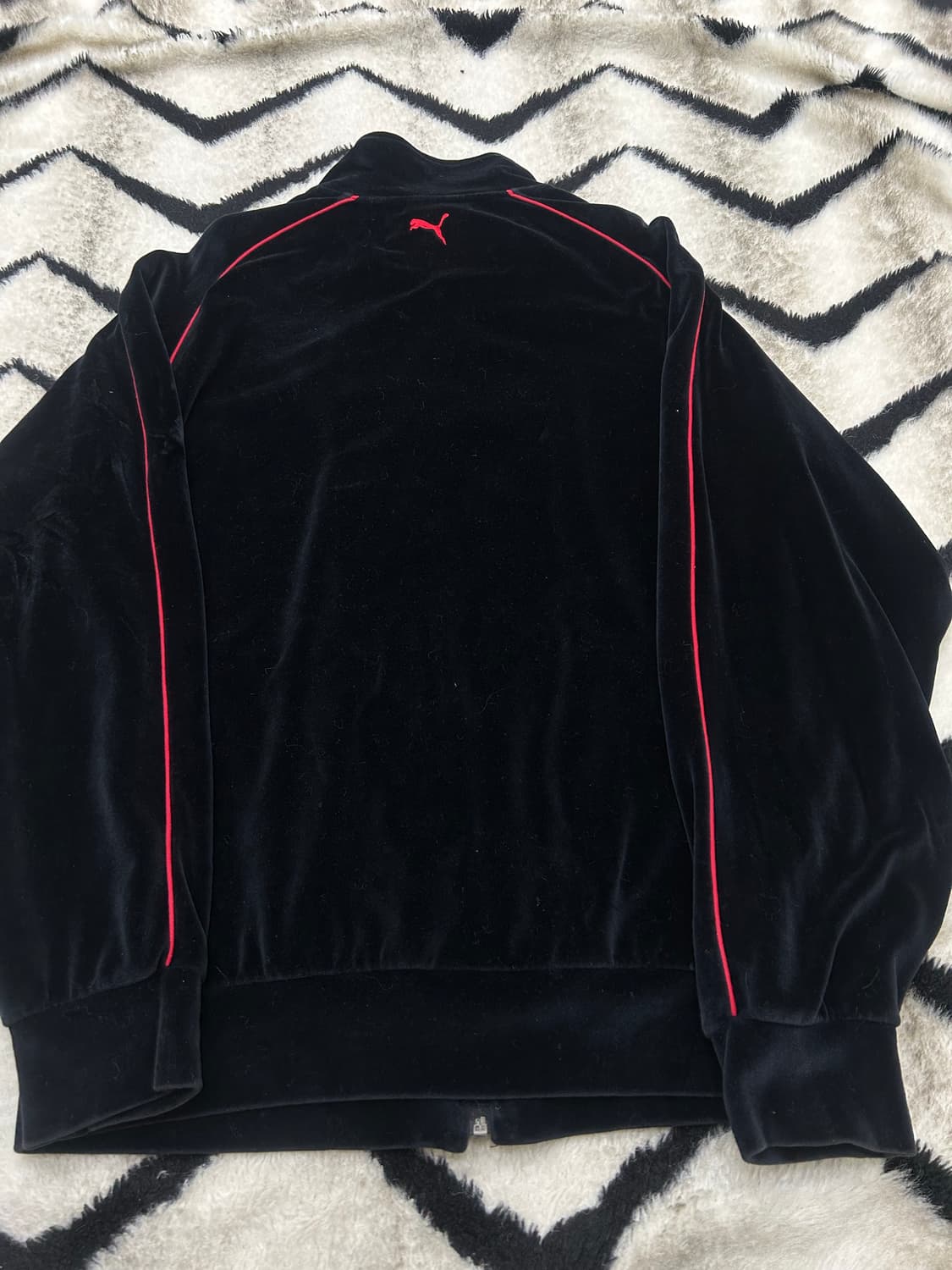 [L]푸마 90s벨벳 오버핏 트랙탑 져지/블랙 상품이미지4