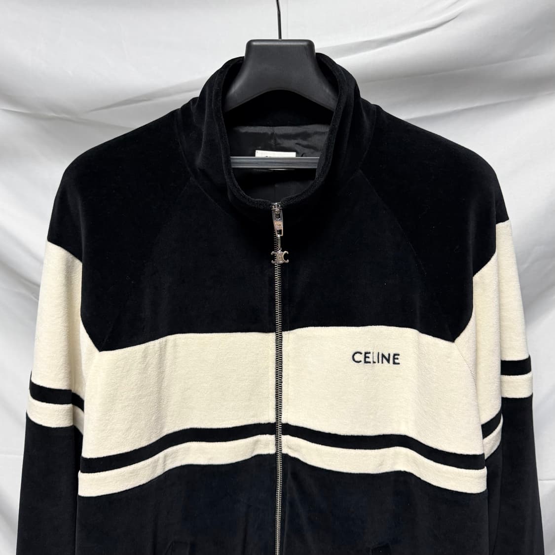 [2XL/새상품] 셀린느 로고 벨벳 트랙자켓 집업 상품이미지2