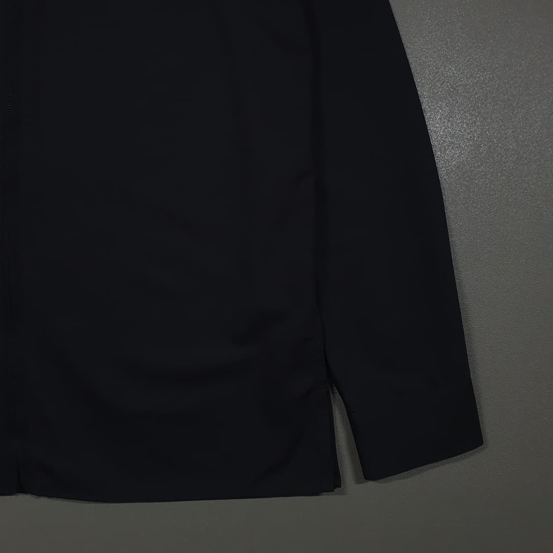 실측 M (95) 인사일런스 신형 드레이프 집업 셔츠 블랙 오버핏 상품이미지5