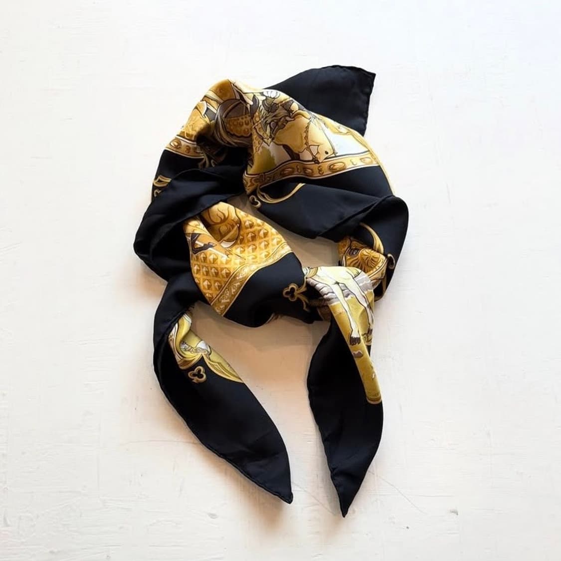 에르메스 카레 90 라 비에 슈발 실크 스카프 상품이미지2