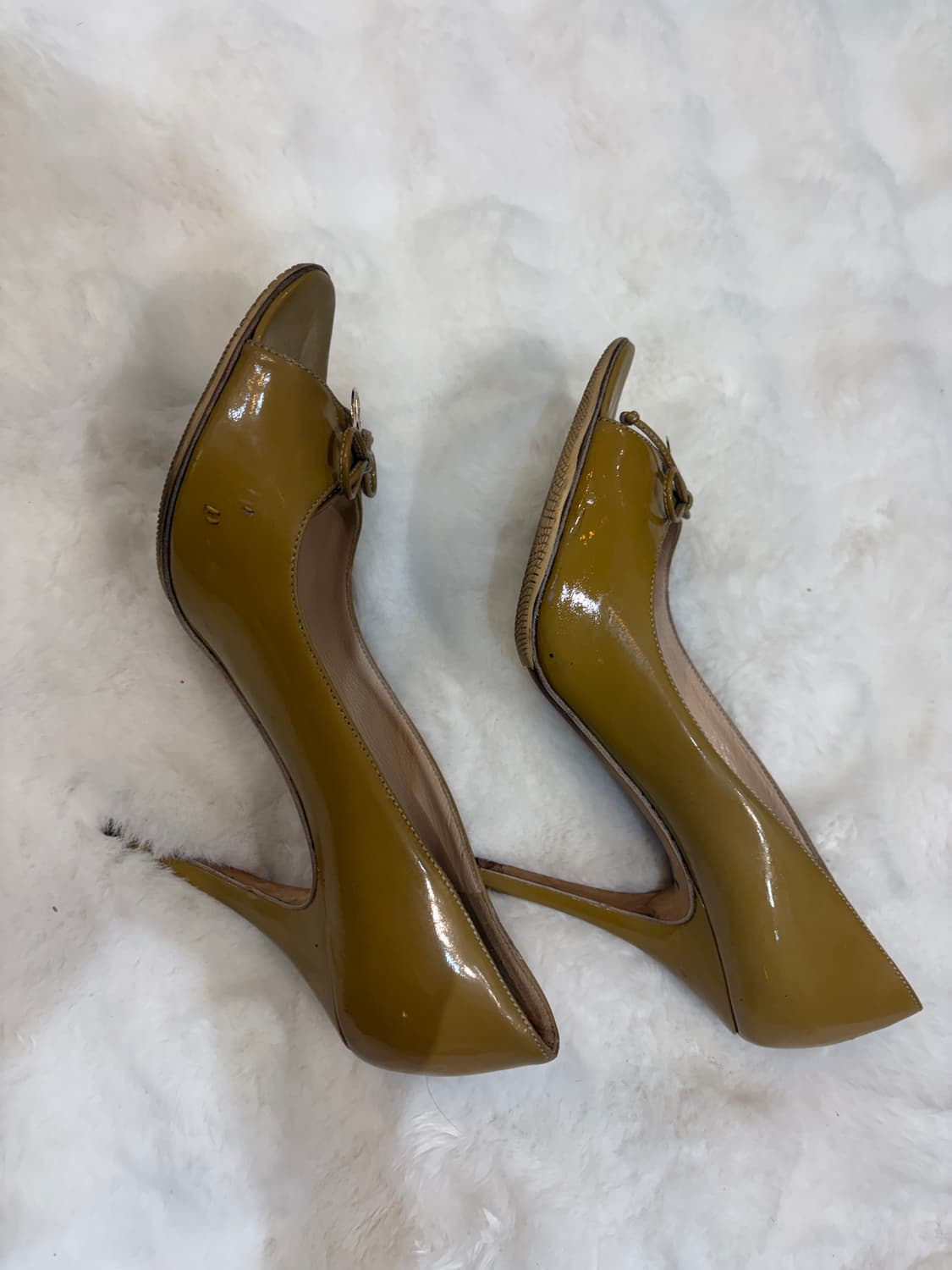 펜디 로고 펌프스 카키 머스타드 상품이미지4