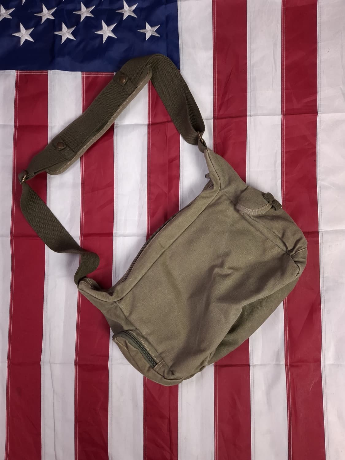 새제품급 오리지날 디젤 밀리터리  크로스백 상품이미지8