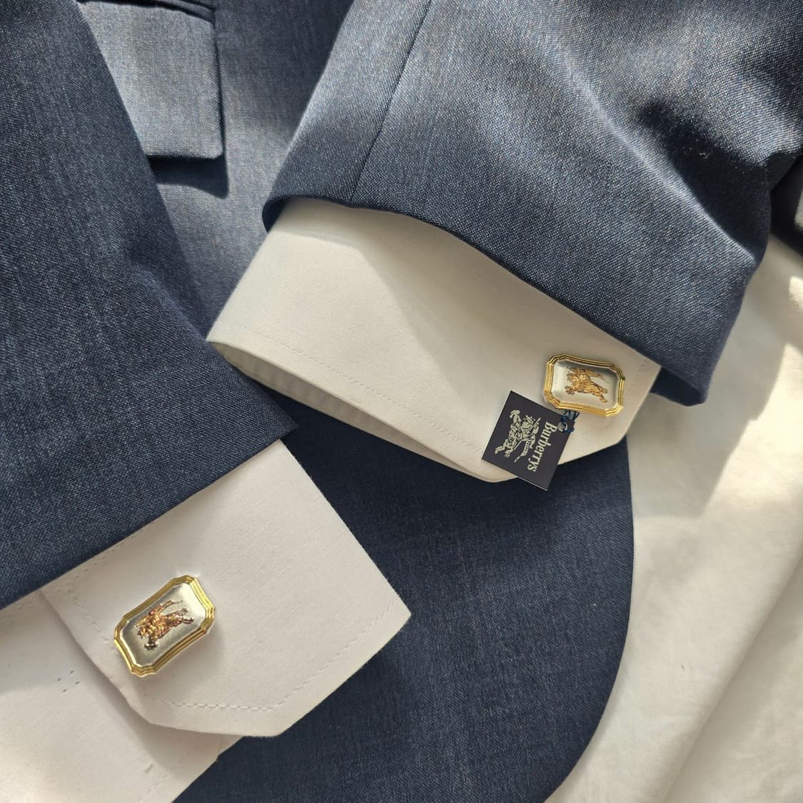 버버리 정품 명품 넥타이핀,커프스세트 5.7cm A+~A등급  J1 상품이미지9