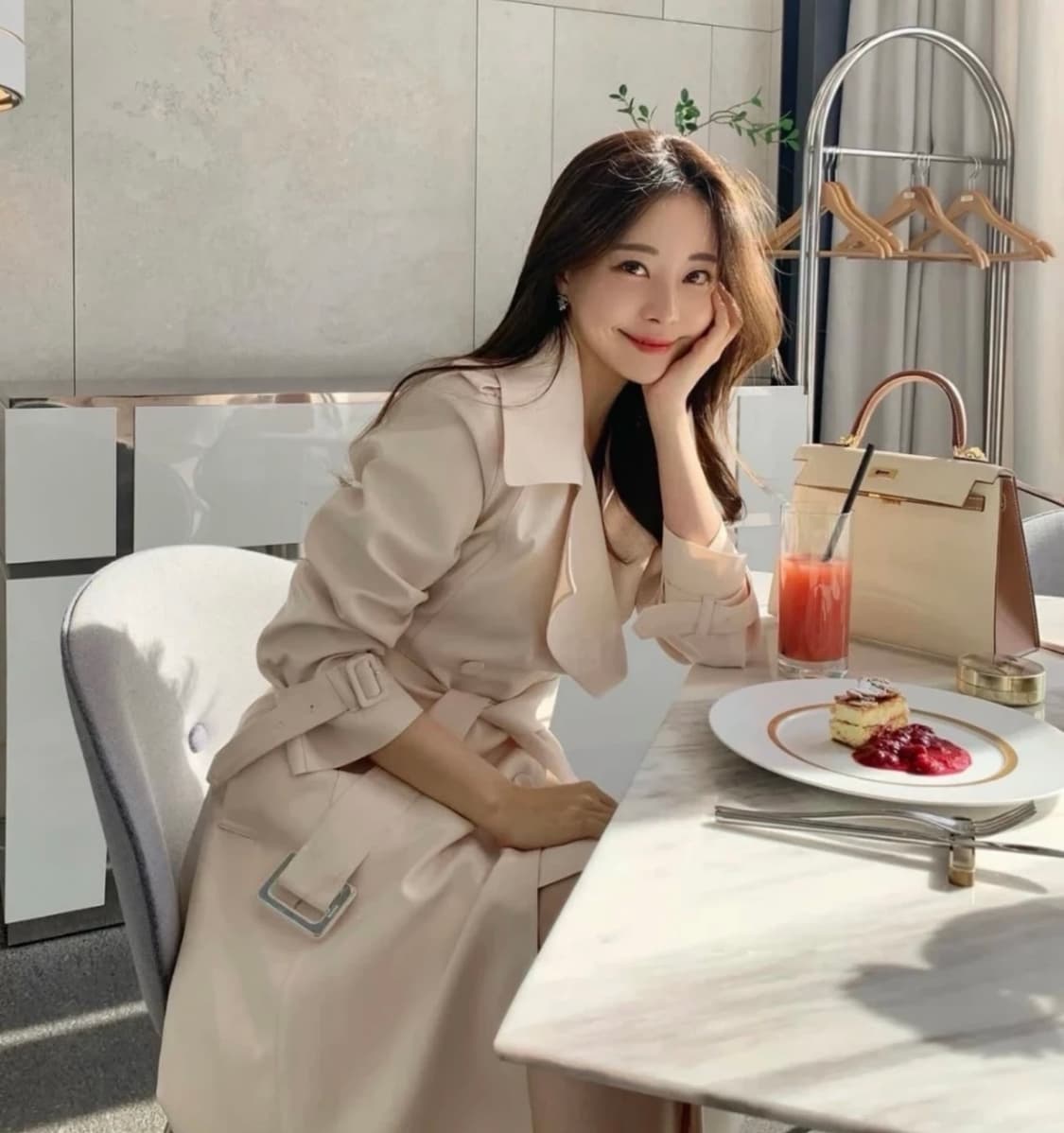 로아르 트렌치코트 상품이미지1