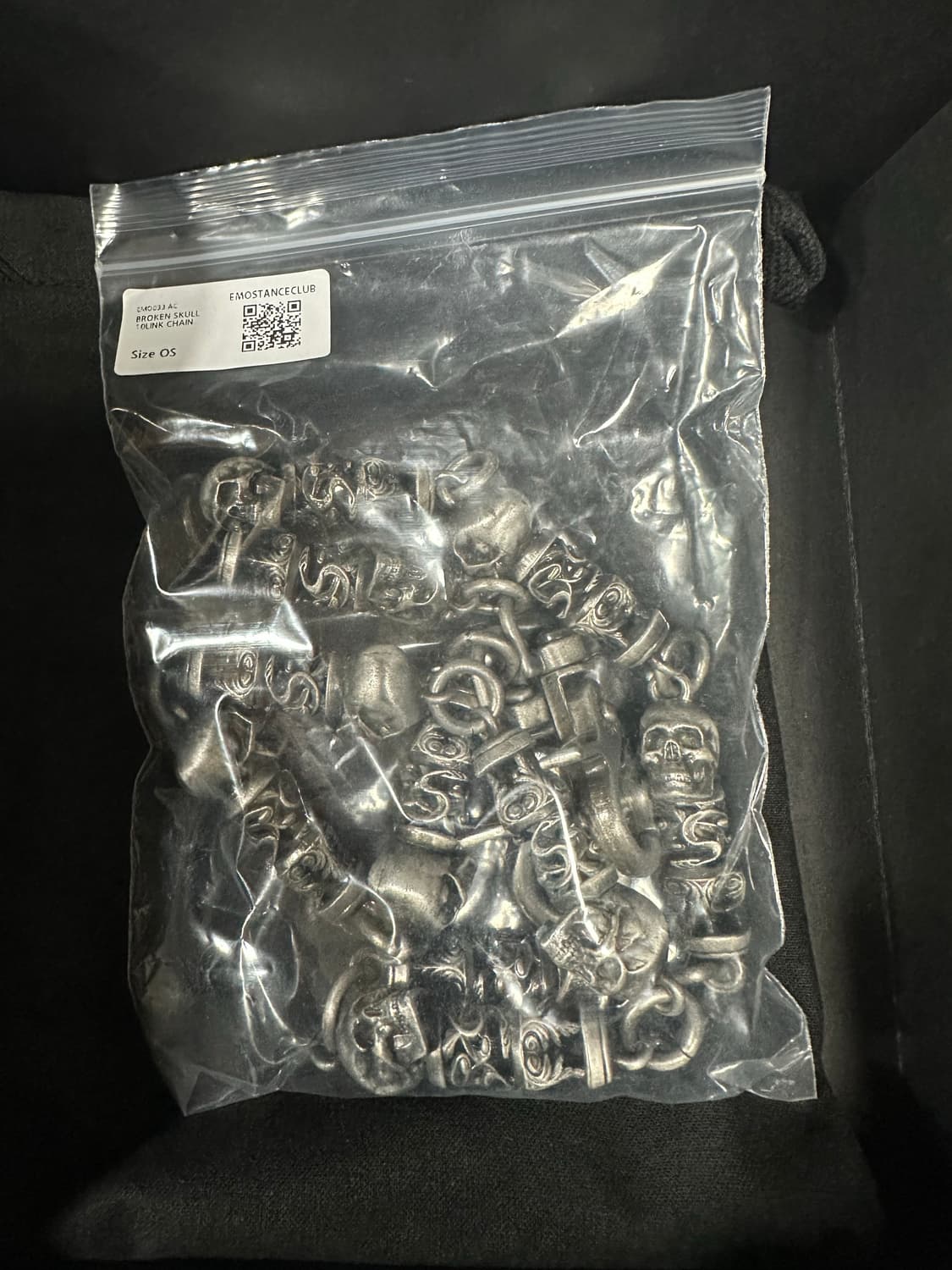 에모스탠스클럽 브로큰 스컬 10링크 체인 키체인 상품이미지4