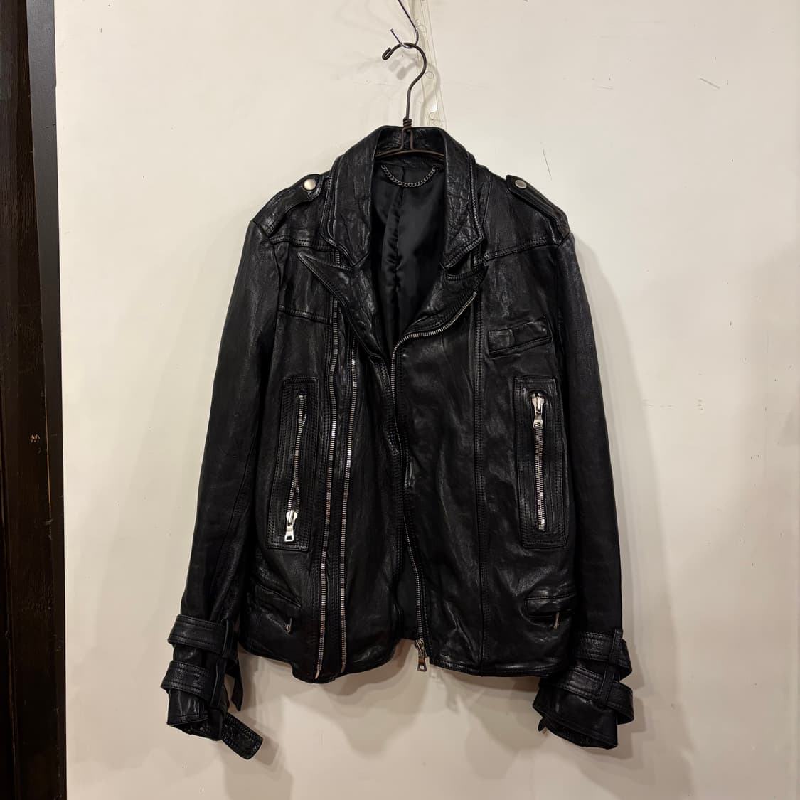 램스킨 사선 레더자켓 상품이미지1