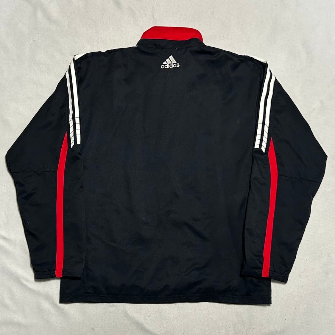 105 아디다스 AC밀란 챔피언스리그 블랙 바람막이 상품이미지3