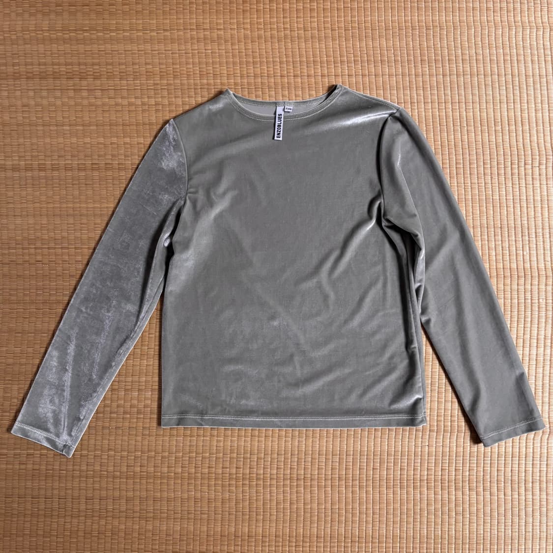 엔조블루스 벨벳티셔츠 상품이미지3