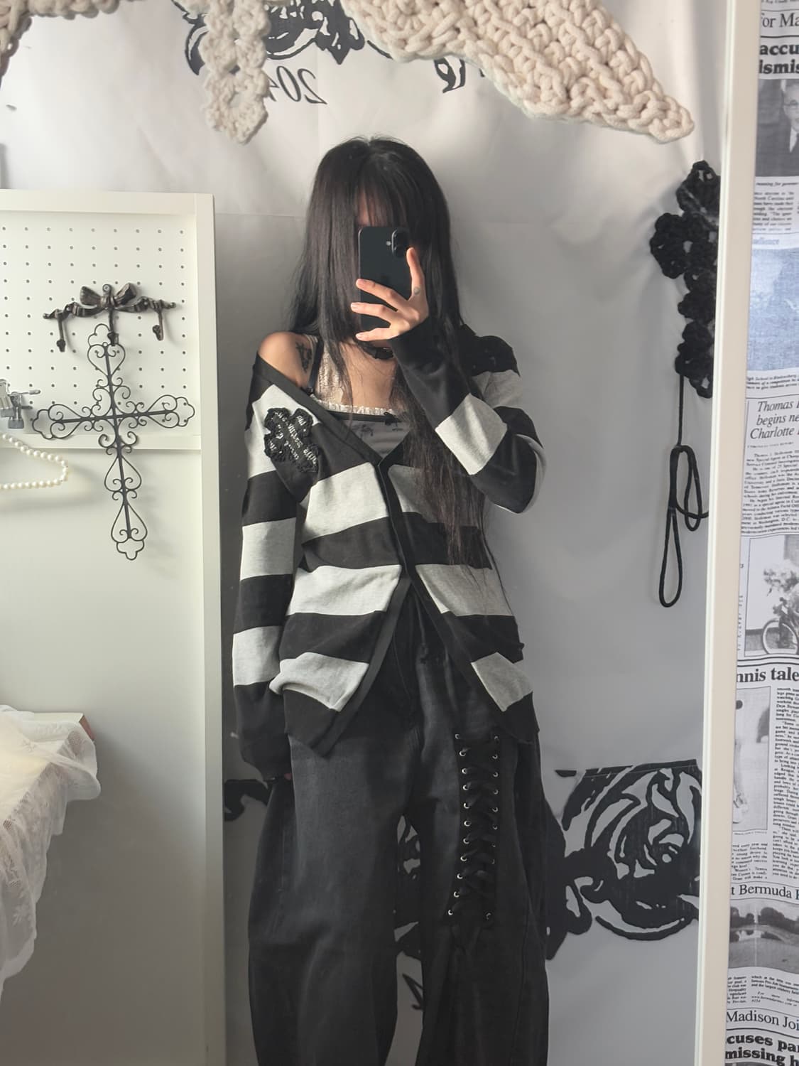 • striped cross-patch cardigan 상품이미지5