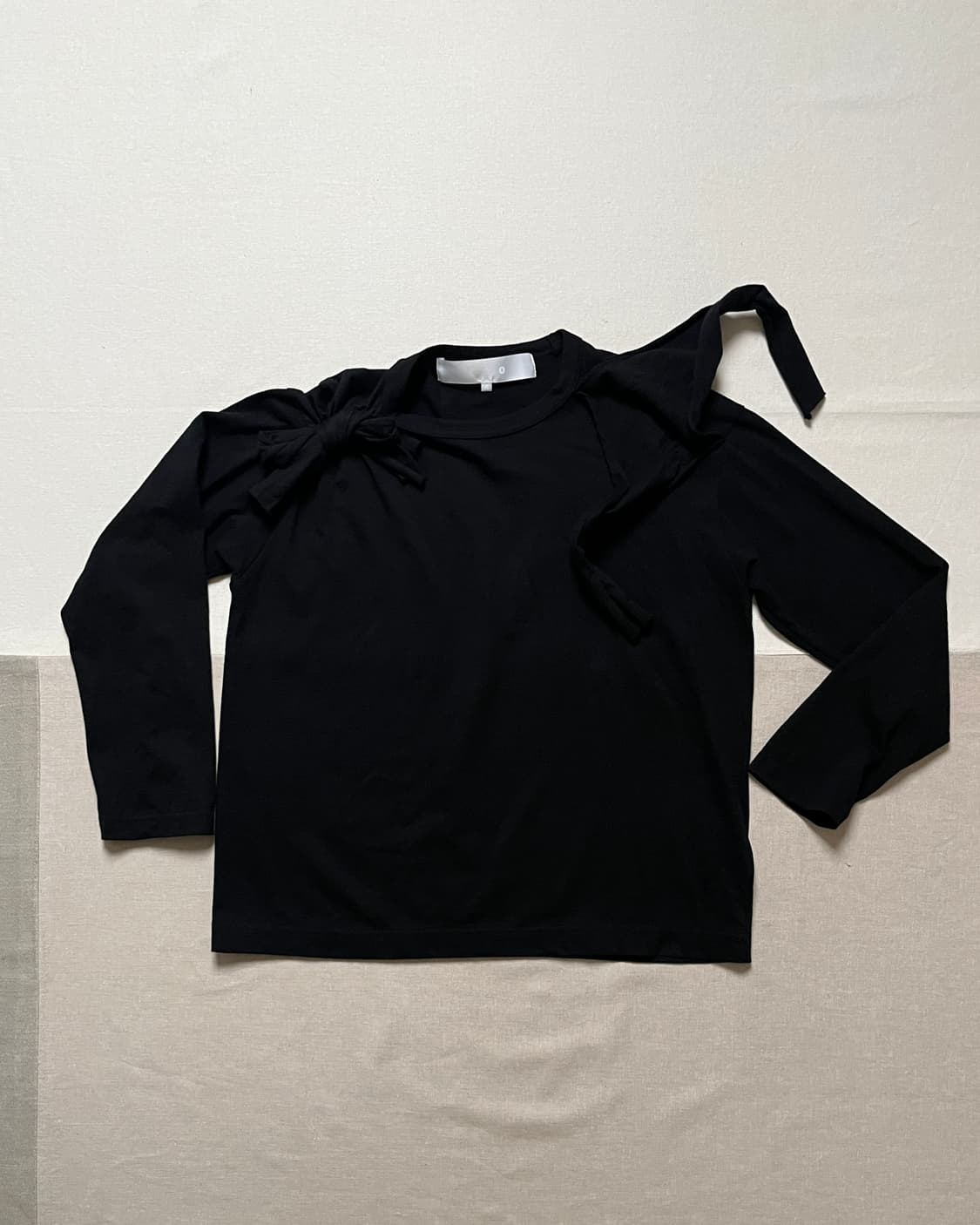 꼼데가르송 tao 리본 디테일 티셔츠 comme des garcons 상품이미지1