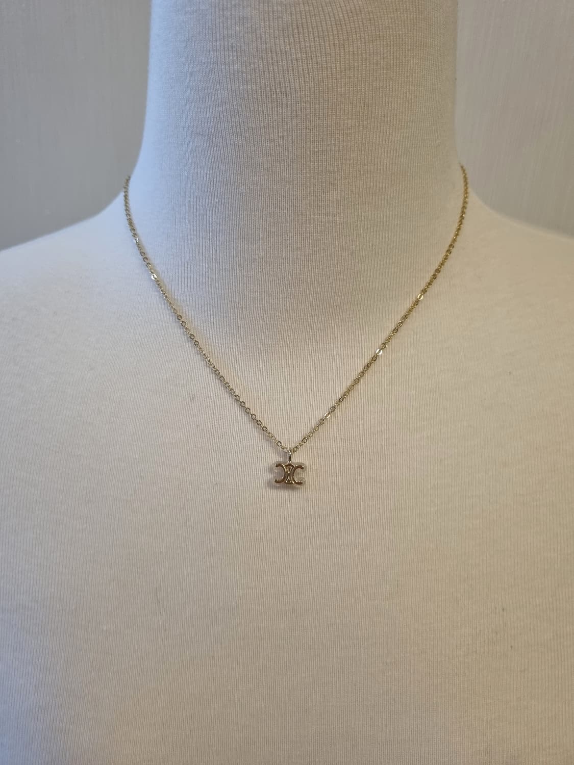 셀린느 업사이클링 레진 금장 목걸이 상품이미지6