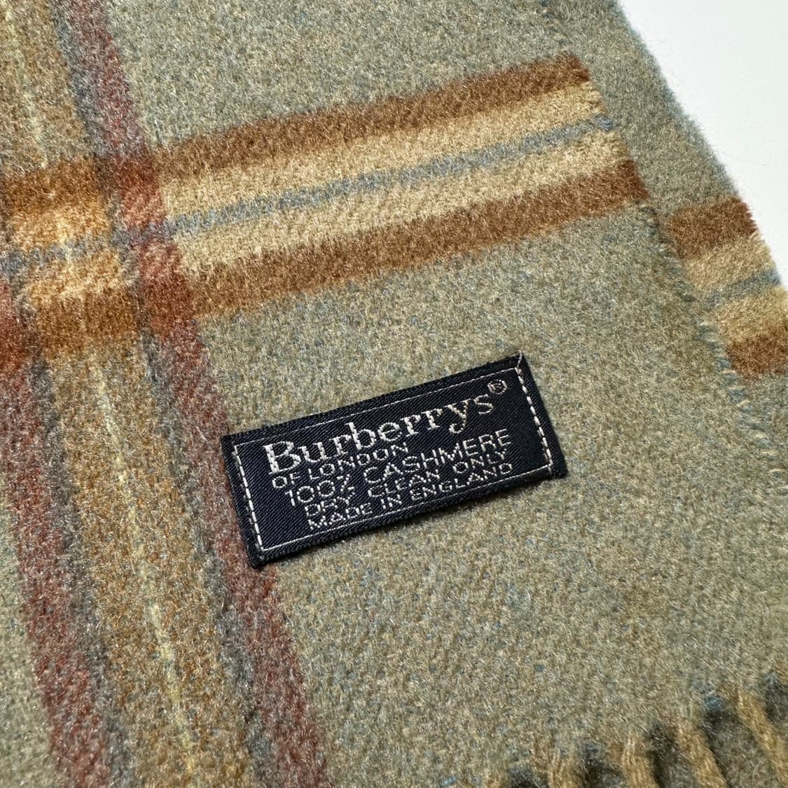 버버리 캐시미어 100% 체크 머플러 목도리 상품이미지3