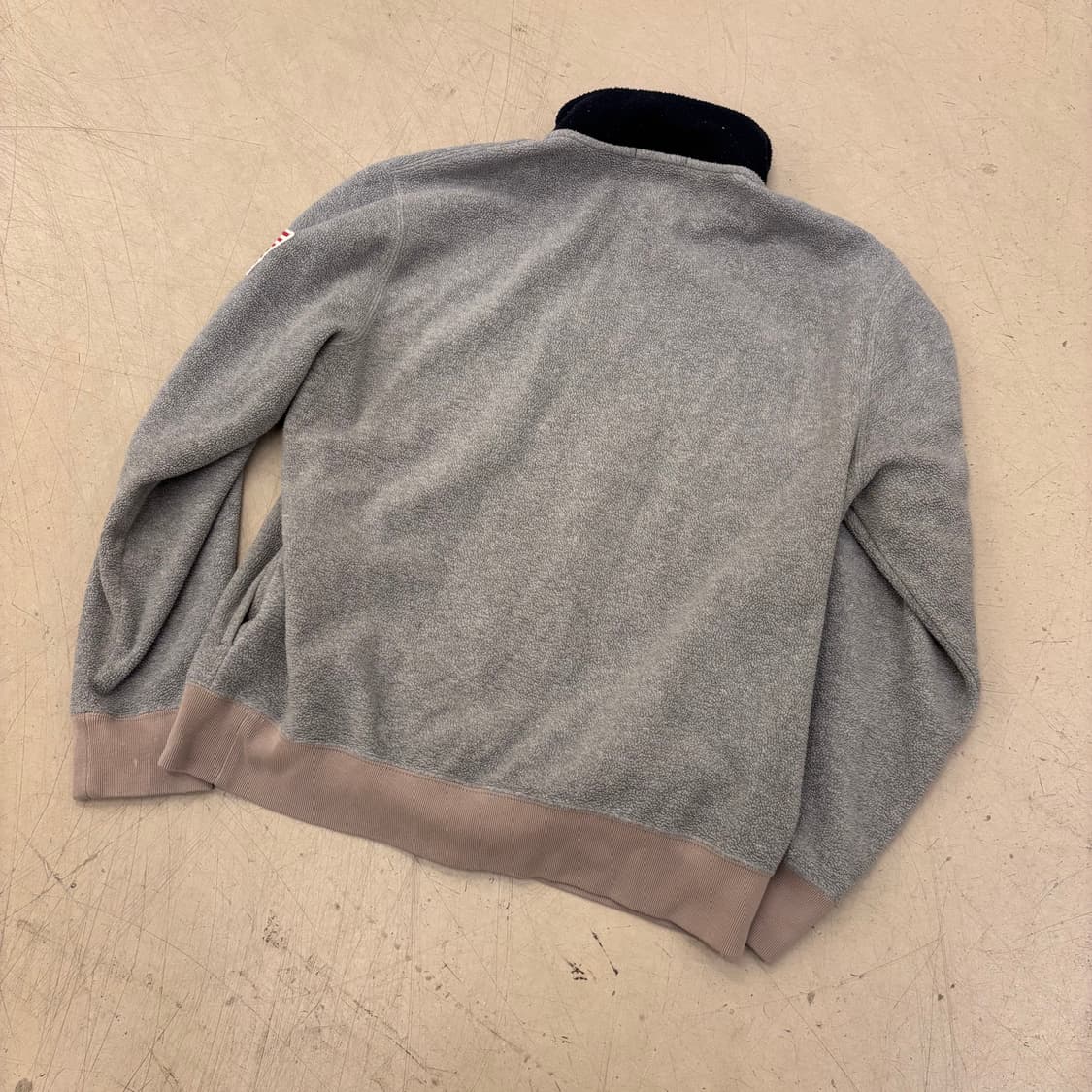 폴로 랄프로렌 아치로고 그레이 하프집업 플리스 상품이미지3