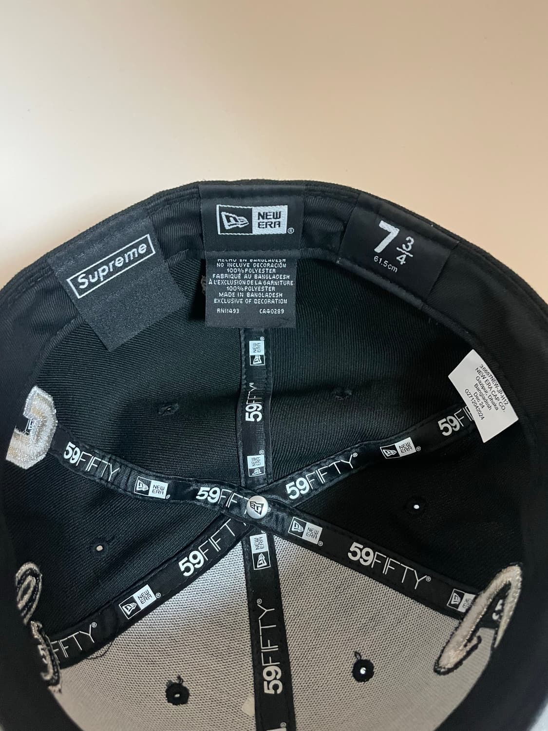 슈프림 뉴에라 S로고 블랙 모자 734(61.5) 상품이미지4