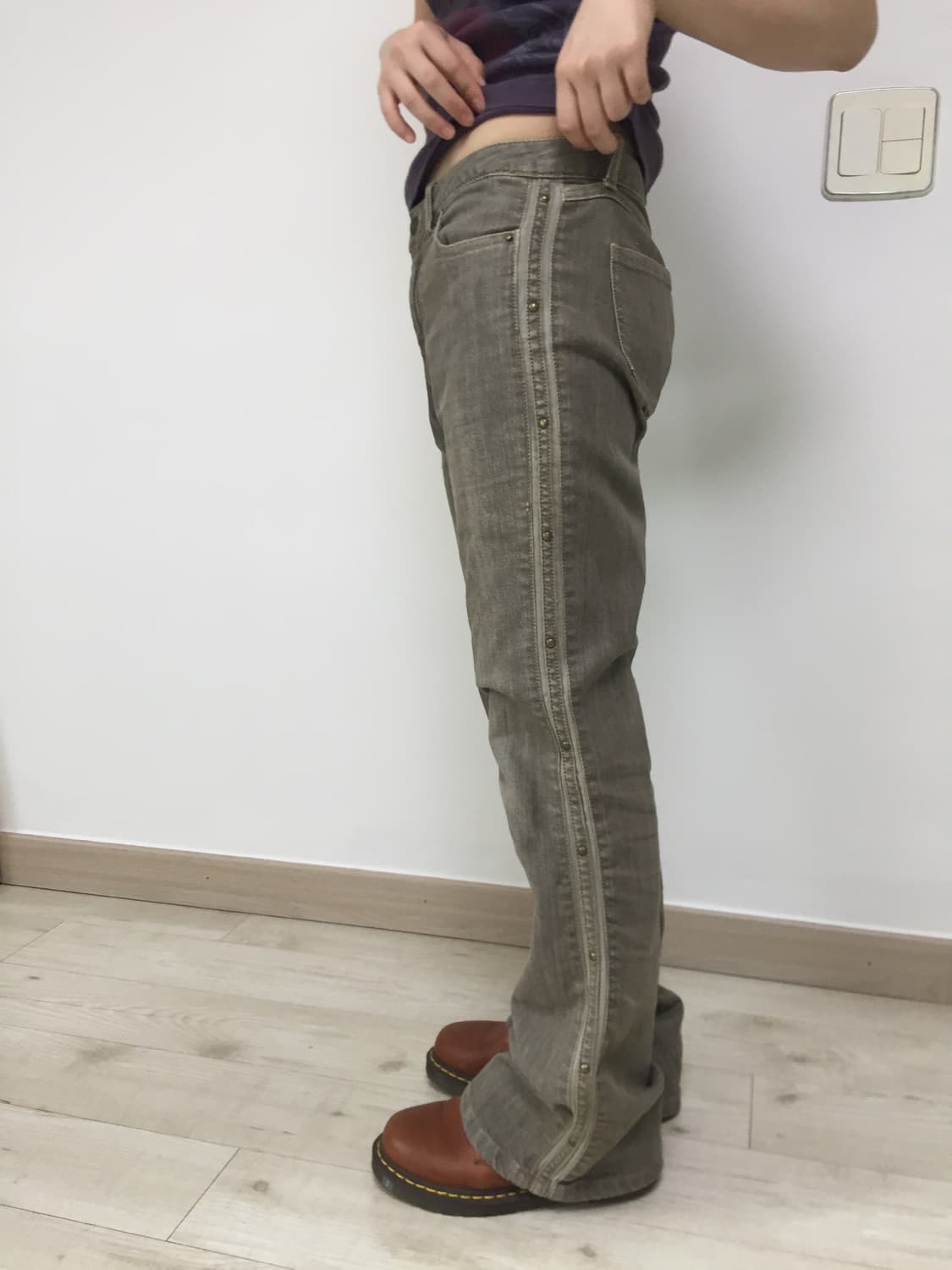 stud side low waist bootcut denim 상품이미지4