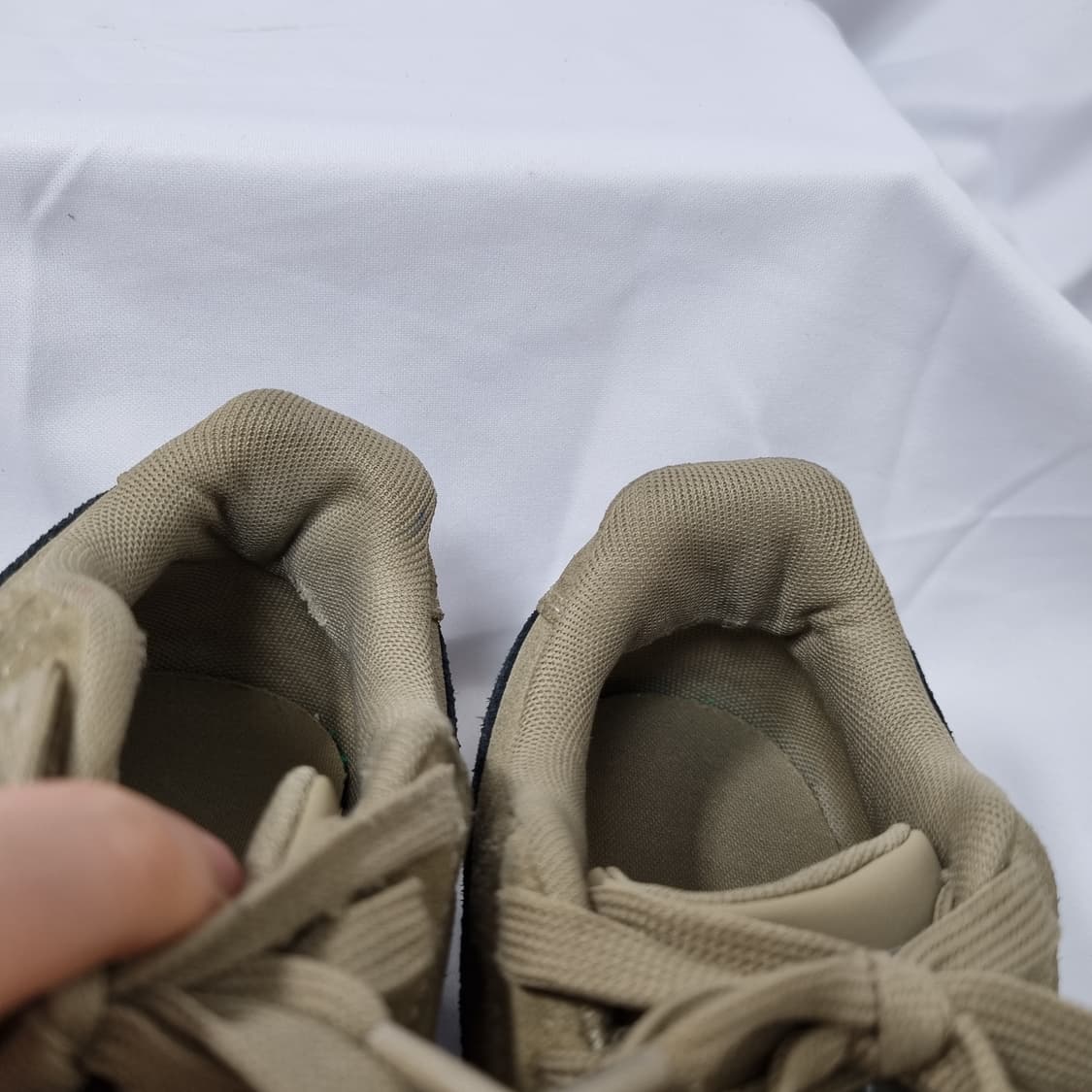 230 푸마 카르멘 2 오크 블랙 스니커즈 상품이미지6