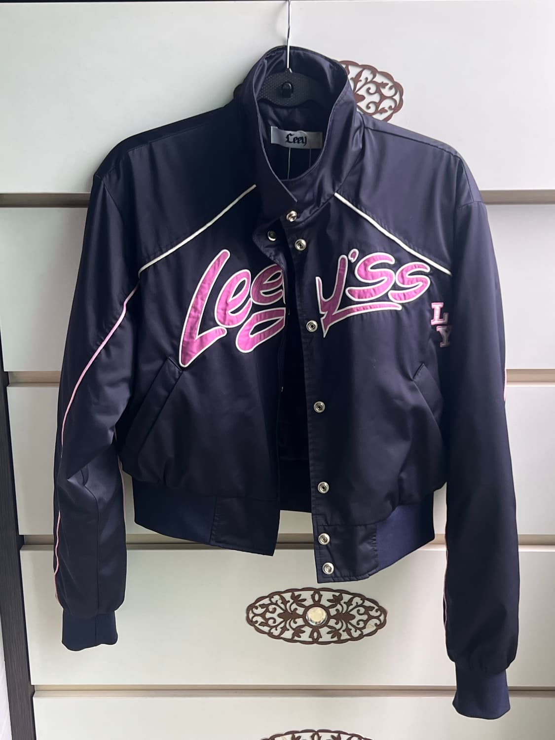 Leey 리 , LY Bomber Jacket ( 거의 새상품 ) 상품이미지1