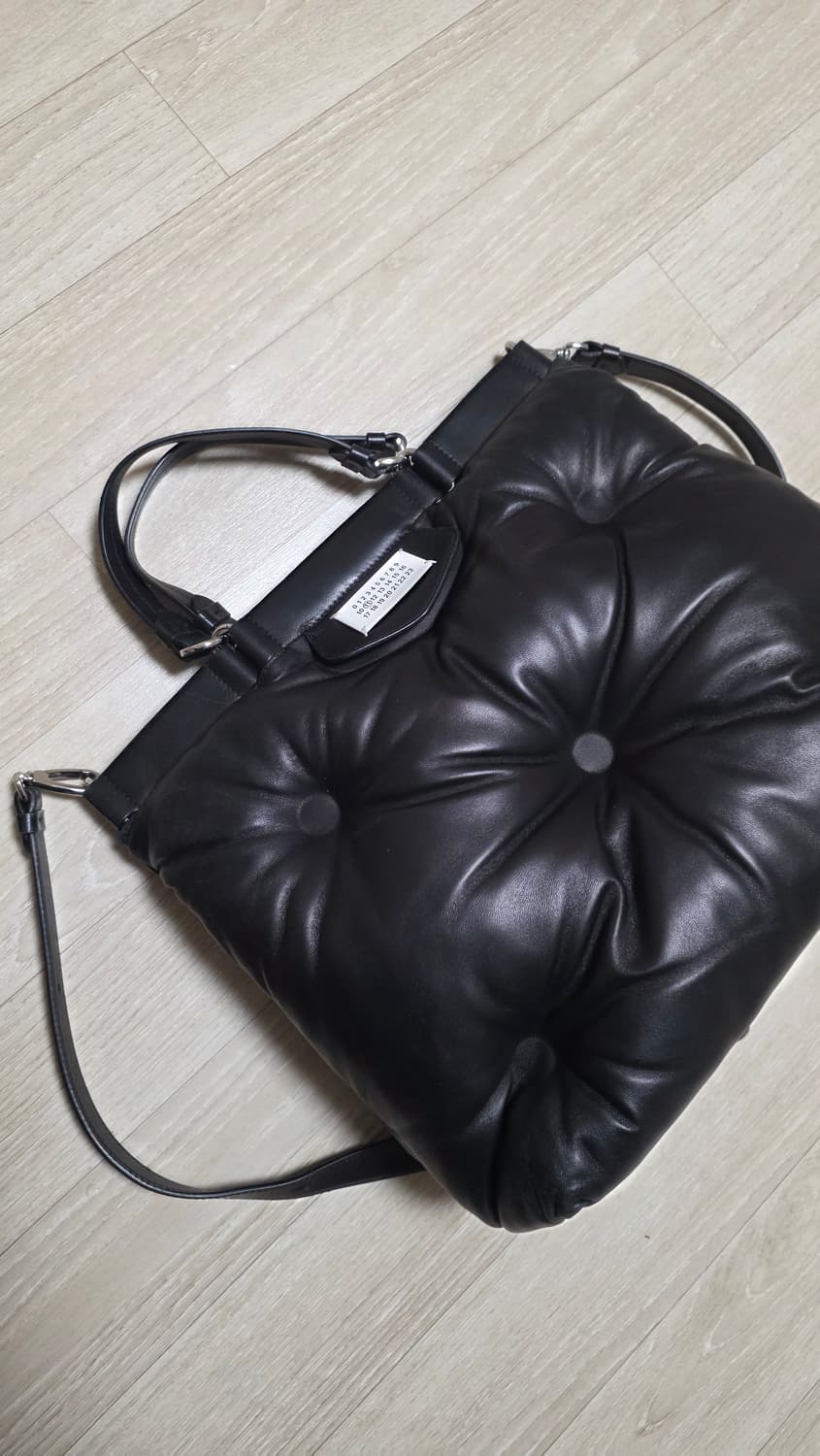 마르지엘라 글램슬램 토트백 미디움 상품이미지1