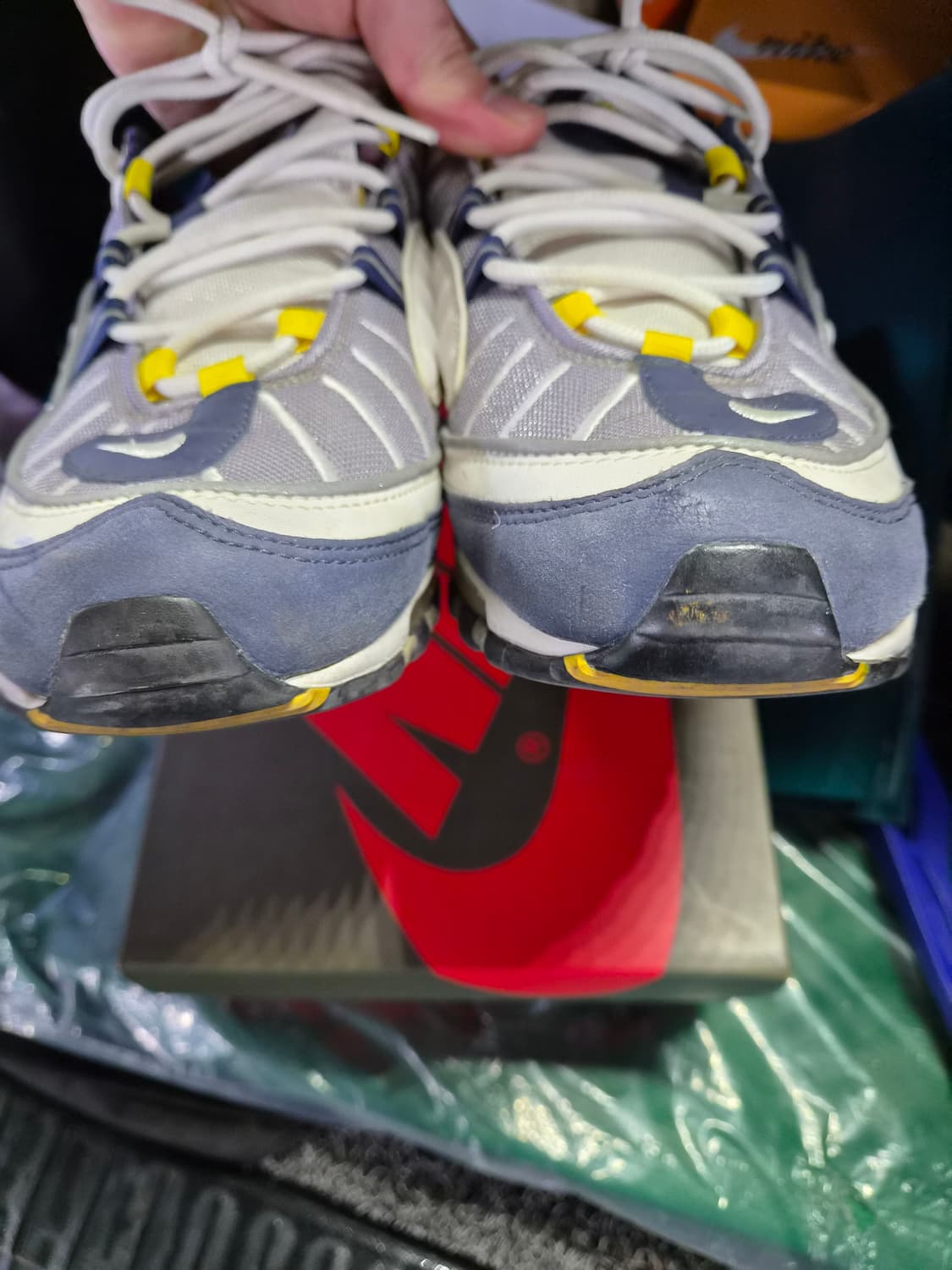 나이키 에어맥스 98 투어 옐로우 상품이미지5