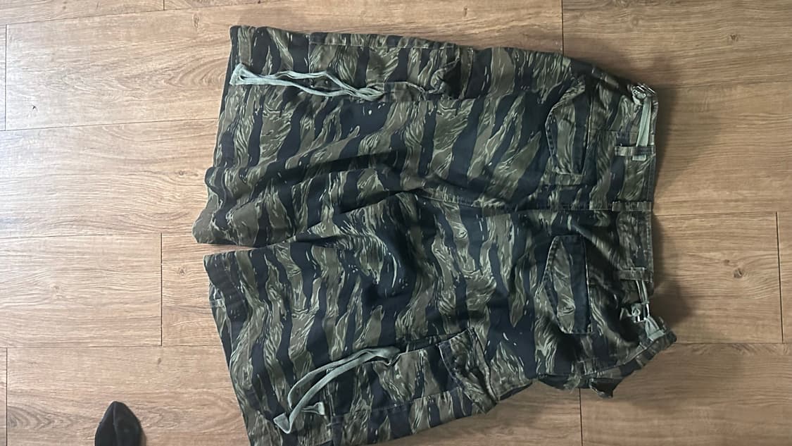 DEFGARMENTS 타이거 카모 카고 반바지 L 버뮤다 상품이미지3