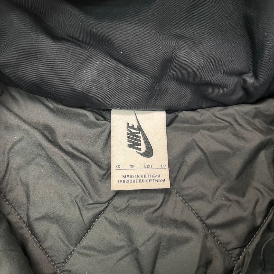 100 나이키 앰부쉬 NBA 네츠 브루클린 누빔 자켓 상품이미지4