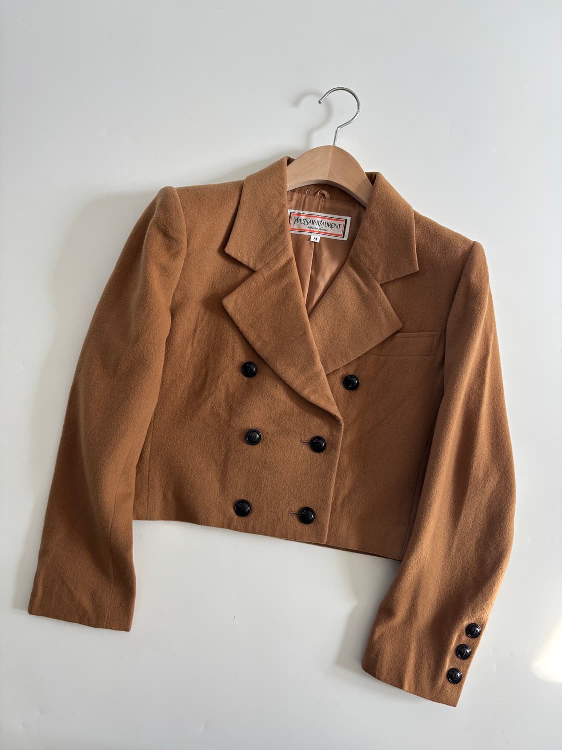 Yves Saint Lauren 입생로랑 카멜 크롭 더블 블레이저 상품이미지2