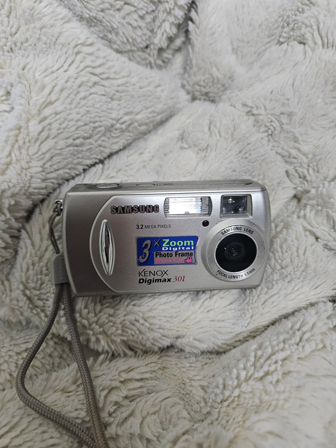 삼성 케녹스 디지맥스 301 레트로 디카 디지털카메라 상품이미지1