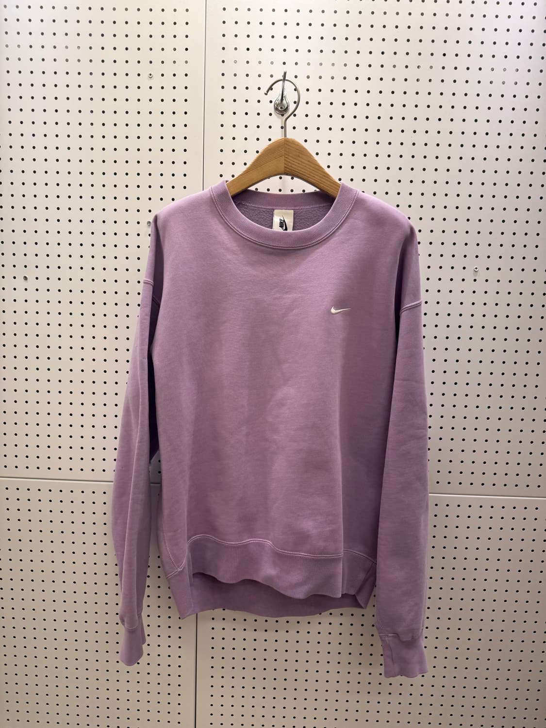 나이키 랩 NRG 솔로 스우시 맨투맨 바이올렛 U330 상품이미지2