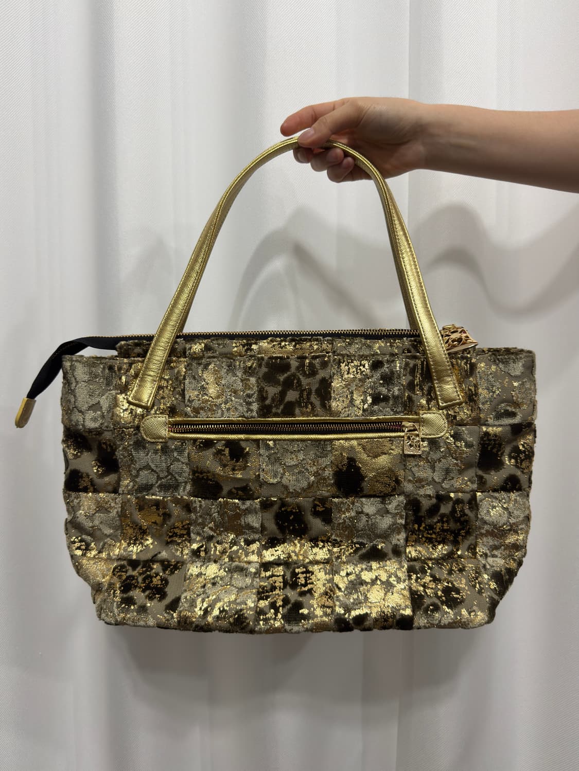 think bee! Gold design bag 상품이미지4