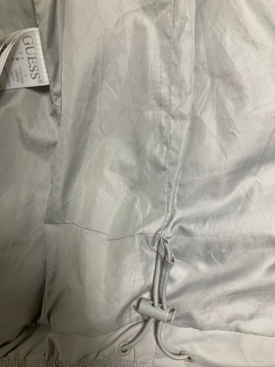 GUESS 게스 여성 덕다운 패딩 S LGY 상품이미지5