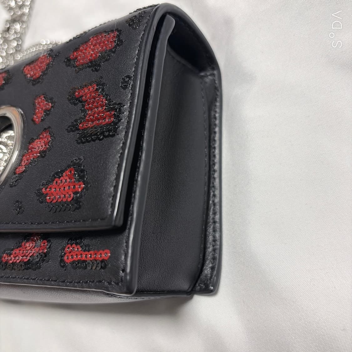 베르수스 베르사체 블랙 레오파드 라 메두사 미니 크로스백 상품이미지5