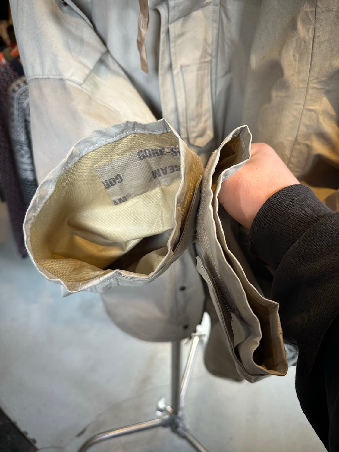 00s 미군 Ecwcs Gen2 Civilian 고어텍스 자켓  상품이미지8