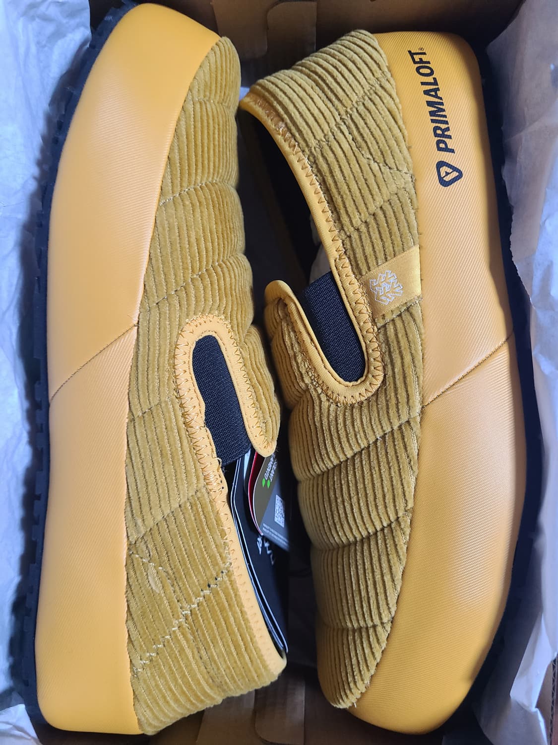 [새상품] 코오롱 프리마로프트 코듀로이 윈터 슬립온 옐로우 상품이미지5