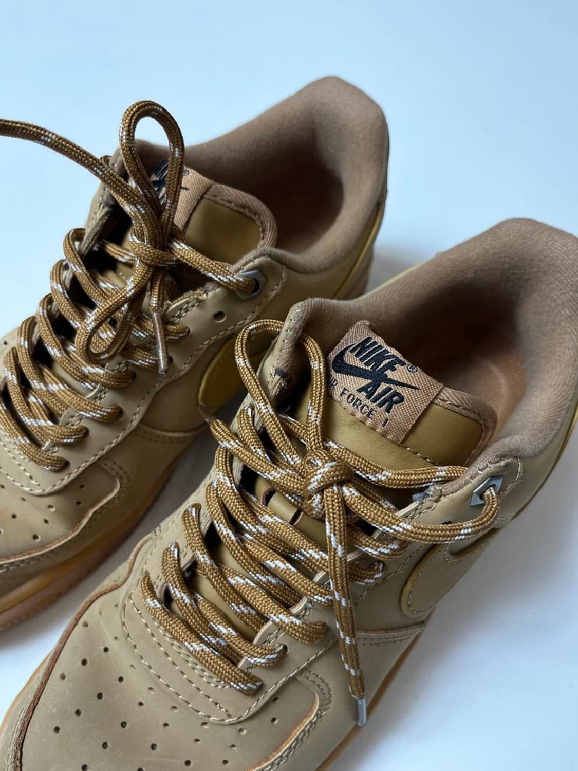 나이키 플랙스 된장 에어포스 스니커즈 Q1316 상품이미지4