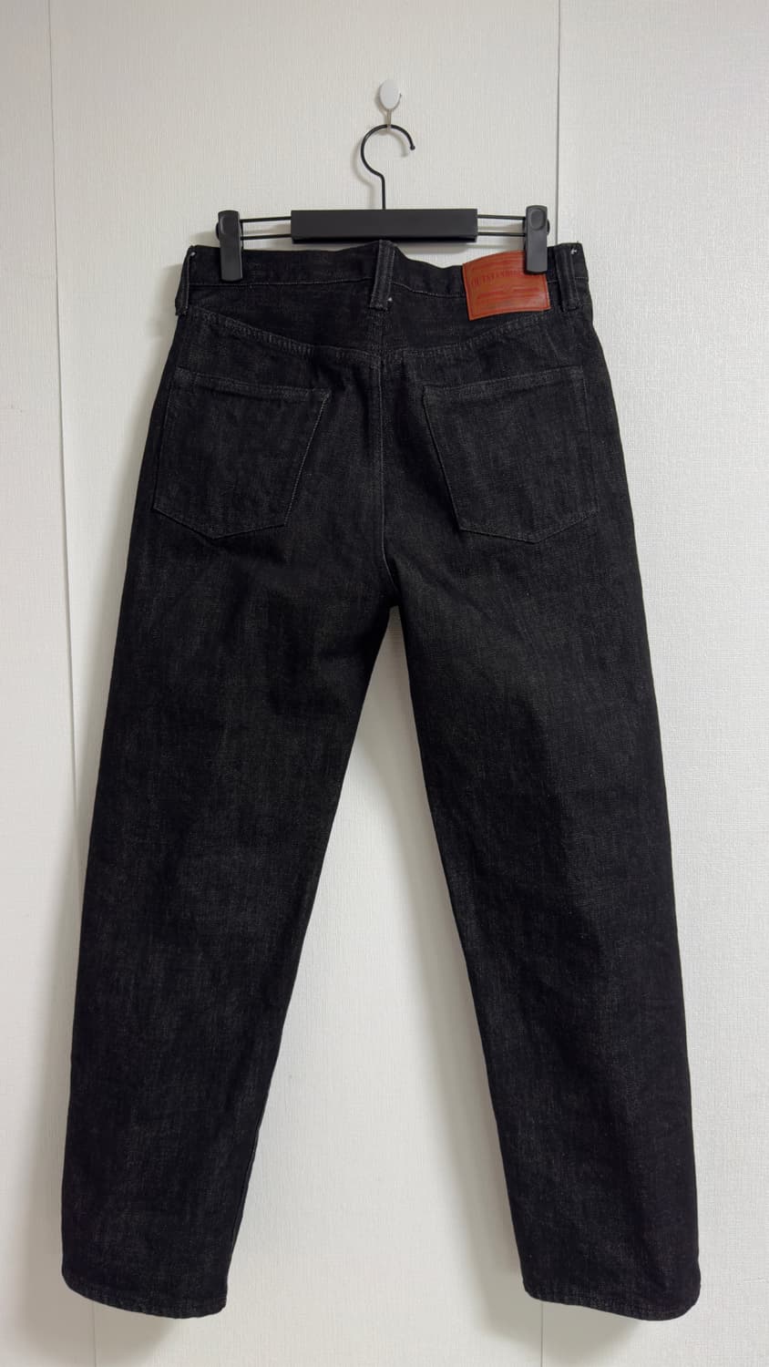 아웃스탠딩 40S SELVEDGE STRAIGHT PANTS 블랙 상품이미지4