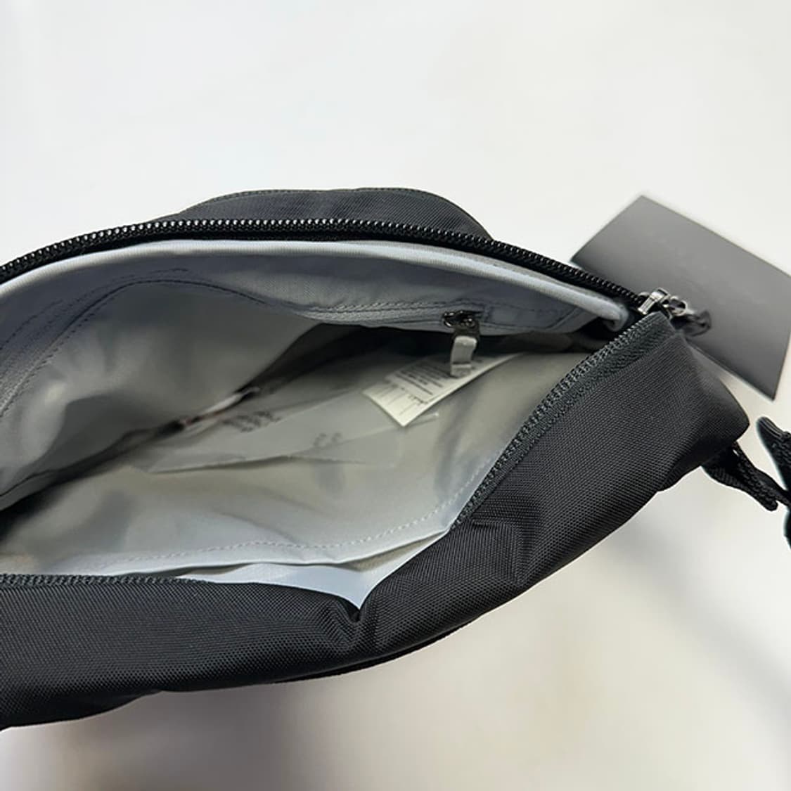 ARC'TERYX MANTIS 2 아크테릭스 맨티스 2 숄더백 상품이미지4