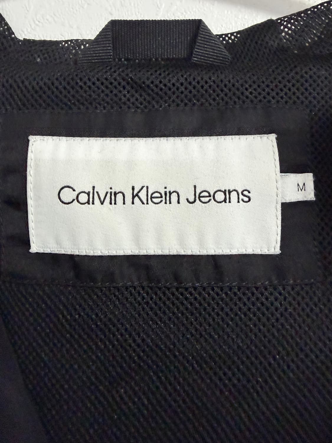 캘빈클라인 블랙 나일론 윈드브레이커 재킷 상품이미지3