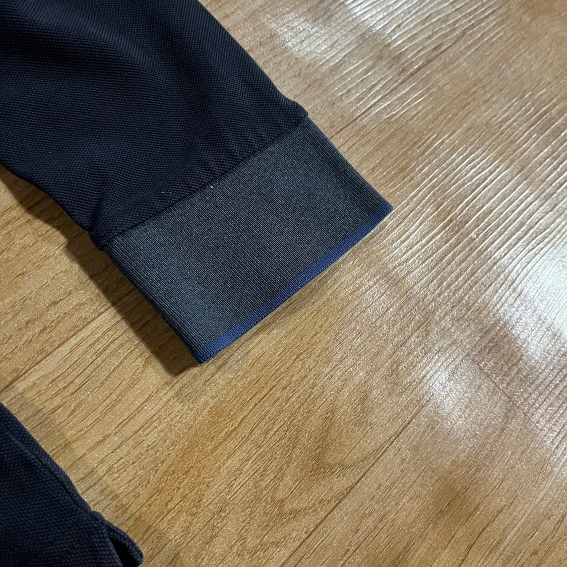 [100] 몽클레어 와펜 롱슬리브 상품이미지5