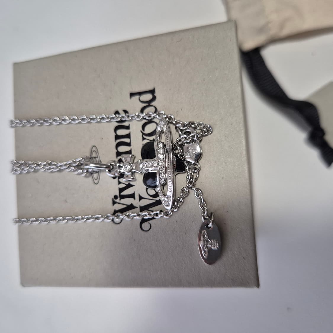 비비안웨스트우드 디아망떼 하트 블랙 목걸이  상품이미지4