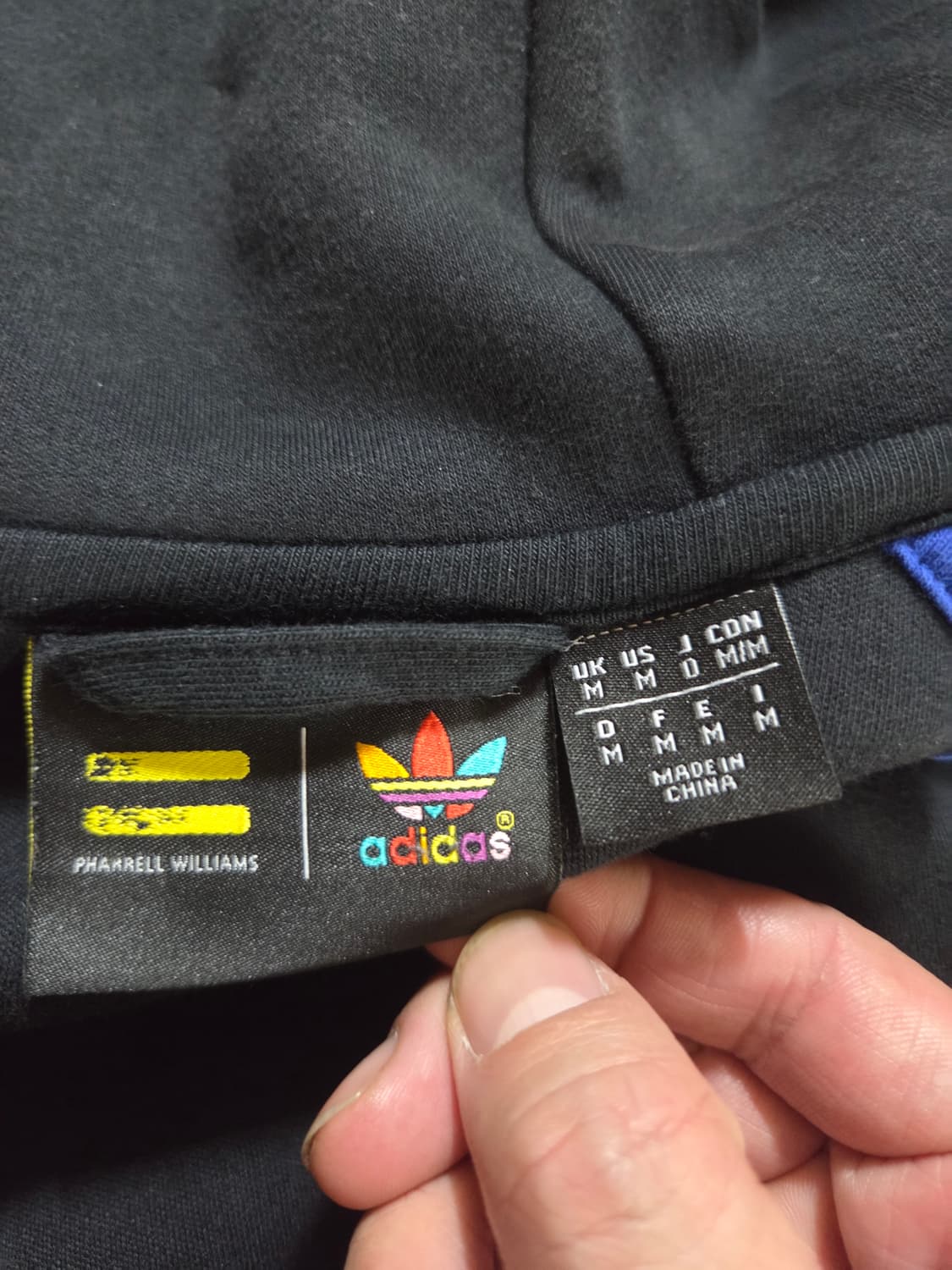 극희소 아디다스X퍼렐윌리엄스 후드집업 상품이미지8