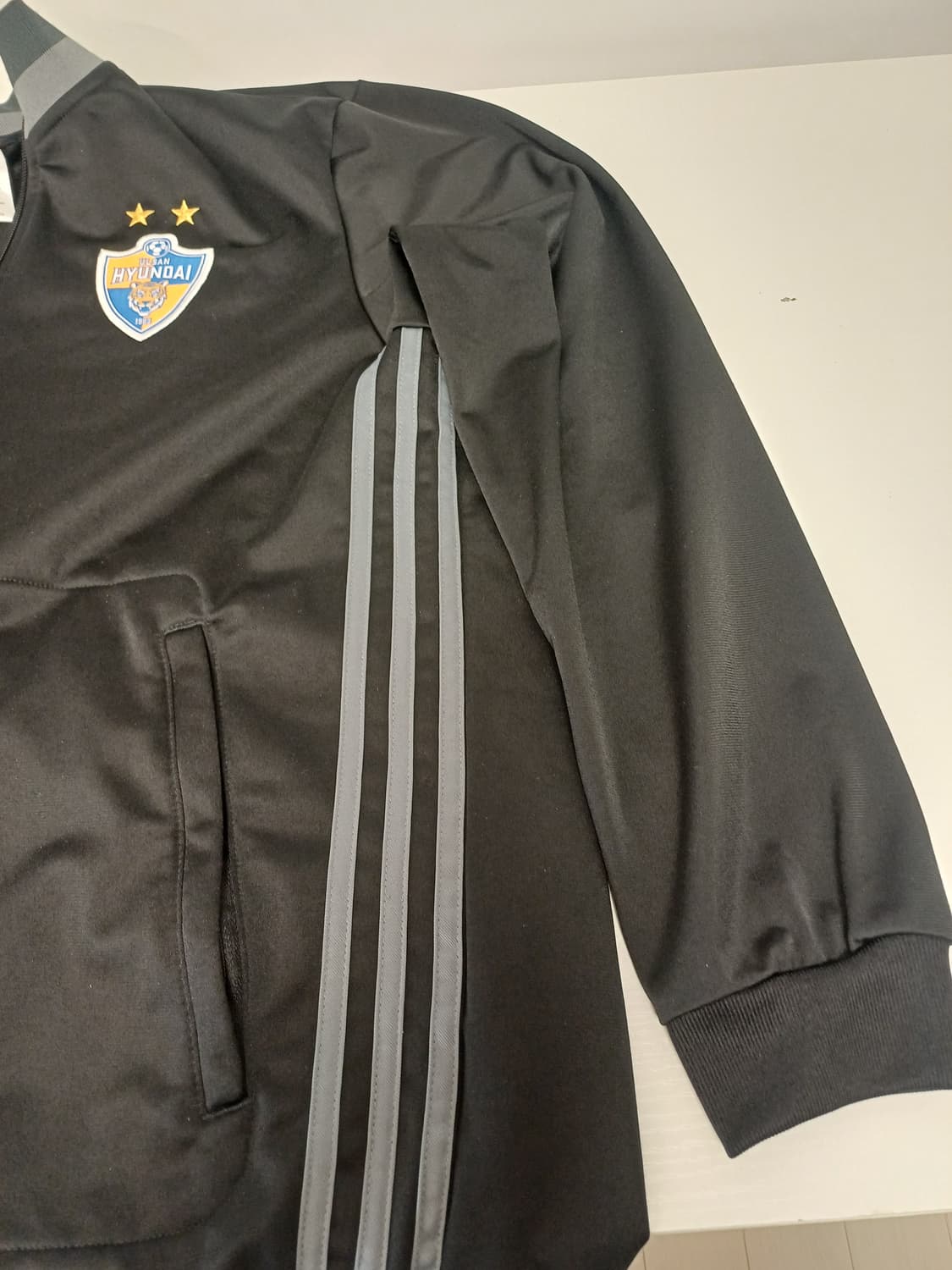 [100] 16-17 울산현대 아디다스 컨디보 16 프레젠테이션 자켓 상품이미지6