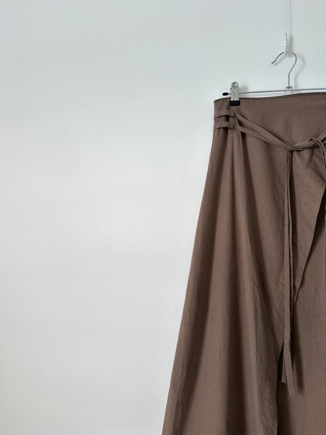 2 strap fruid skirt / brown 상품이미지5