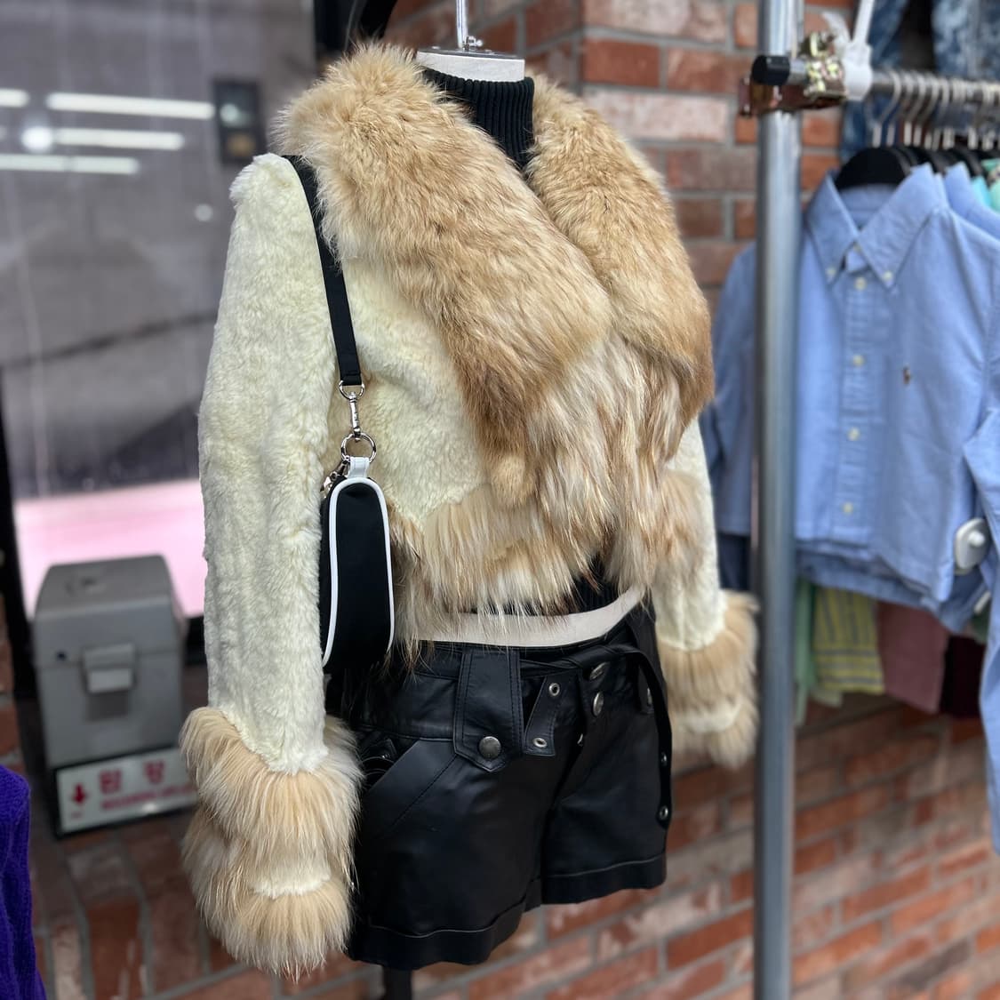 Vintage y2k Crop Fur Jacket 상품이미지1